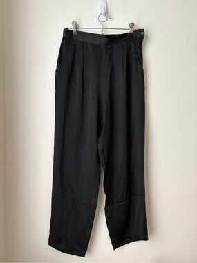 Vintage Women's Black Silk Capris